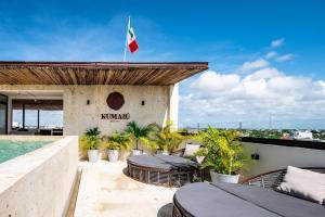 Trendy Studio w Pool Parking Walk to Beach