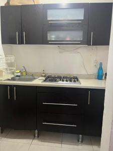 Habitacion comoda en departamento planta baja