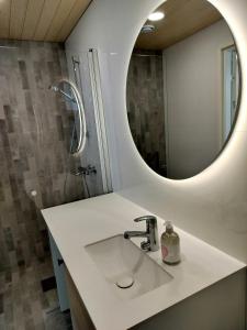 Central Apartment for 3