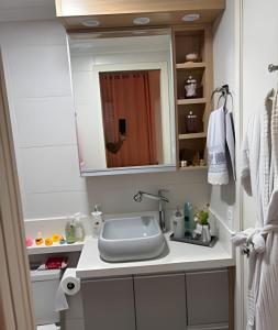 Santo Amaro ao lado da Estação João Dias - Topázio