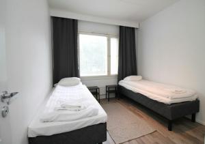 Central and Spacious Apartment for 6