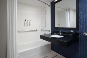 Fairfield Inn Orlando Airport