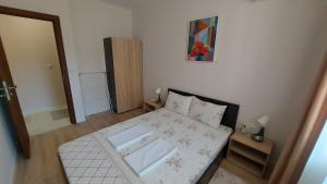 White grapes apartment