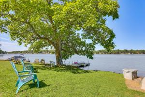 Walk to Mohican Lake Catskills Getaway with Dock!