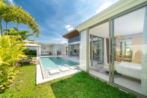 Luxury villa Mila Bangtao