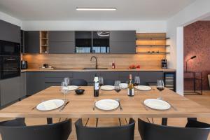 Paoma Lux Beach Suites