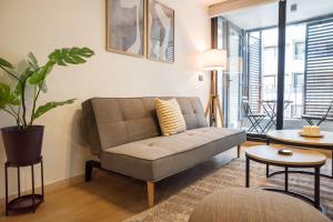 Stylish 2BR Urban Oasis for 3 in Vibrant Las Condes