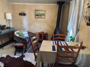 1900s Miners cabin behind Tombstone Brewery