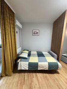 Double Studio near University Square - 2 Balconies