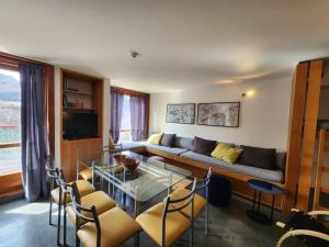 HOM I Departamento Valle Nevado con uso de Piscina