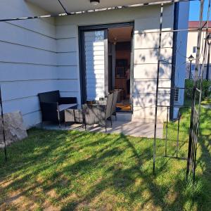 Ljubičica deluxe 2, sa dvorištem i parkingom