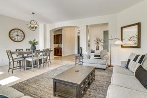 Outdoor Oasis Spacious Family Escape in Goodyear!