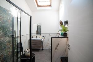 La Coccola by Andrea