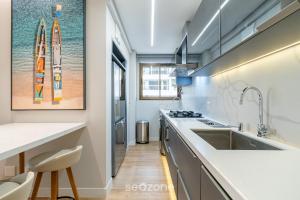 Apto c 2 Suítes em Jurerê Internacional VVC0202