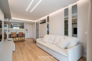 Apto c 2 Suítes em Jurerê Internacional VVC0202