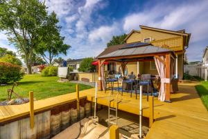 Port Clinton Home with Private Dock and Gazebo! - 4hvězdičkové hotely ve městě Port Clinton