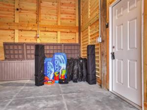 Pooldreamz! Beachfront Heated Salt Pool! Sleep24!