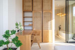 Ardhana 14 - Relax in Style - New Villa with Private Pool