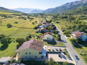 Apartments Sara & Kiki