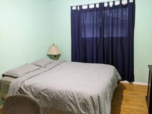 Bungalow in a Quiet Neighborhood