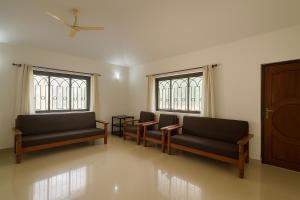 Kalash Apartments with Kitchen