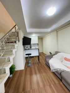 UNU Duplex Armação: piscina, em frente a praia e Centro Convenções