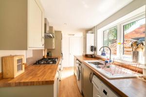 Cosy Character Home - 2 Beds in Malvern