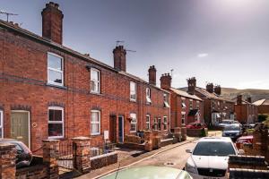 Cosy Character Home - 2 Beds in Malvern