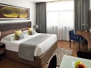 Mövenpick Hotel Apartments Al Mamzar Dubai