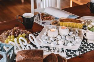 Merineitsi peamaja saunaga kahele