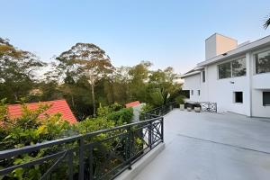 Mansão com Prainha Privativa- GV