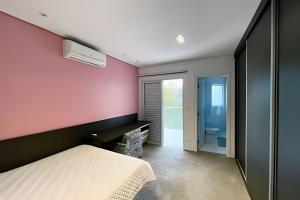 Mansão com Prainha Privativa- GV