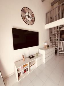 Duplex Cosy Aix proche CV terrasse clim parking