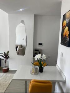 Kilimani Executive One Bedroom with Pool, Gym & Sauna