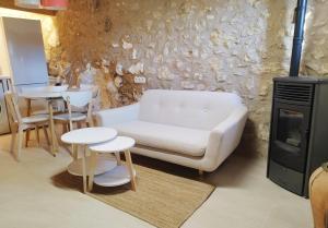 LA DULA, Casa Boutique en el casco antiguo y junto a la montaña