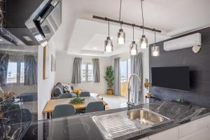 Costa Adeje High Floor Family Home With Ocean Views by LoveTenerife
