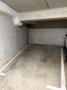 T4 top floor with terrace & parking Ostwald