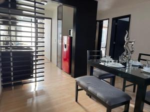 Departamento cerca Hospital Arboledas y Plaza del Sol