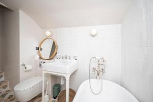 Luxury & Stylish Duplex with Private Garden