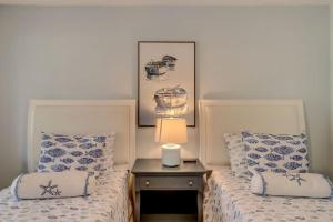 Spacious 3BR Hilton Head Getaway Pool Access