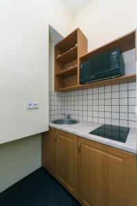 City Escape Cozy Retreat by Independence Square