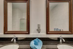 Beach Getaway 2BR w Pool Modern Comforts