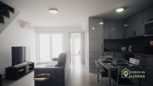 Terraço e vista deslumbrante no centro de Angra