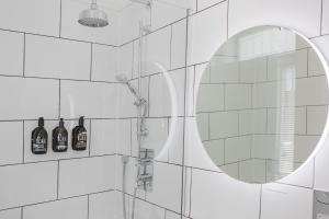 Graces Guesthouse 68b