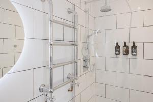 Graces Guesthouse 68b