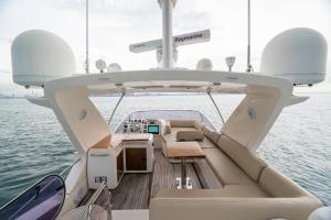 Azimut 58