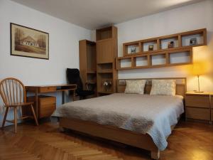 City Center Hollidays ROOMS