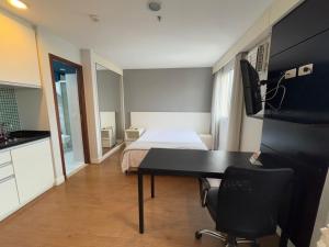 Flat Mercure 16B