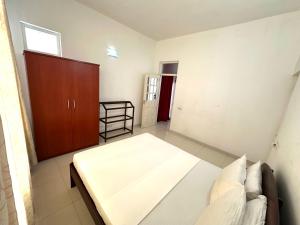 New Olive Villa