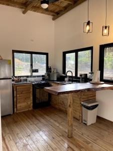 Luxury Cabin Playa Venao - Hidden Getaway